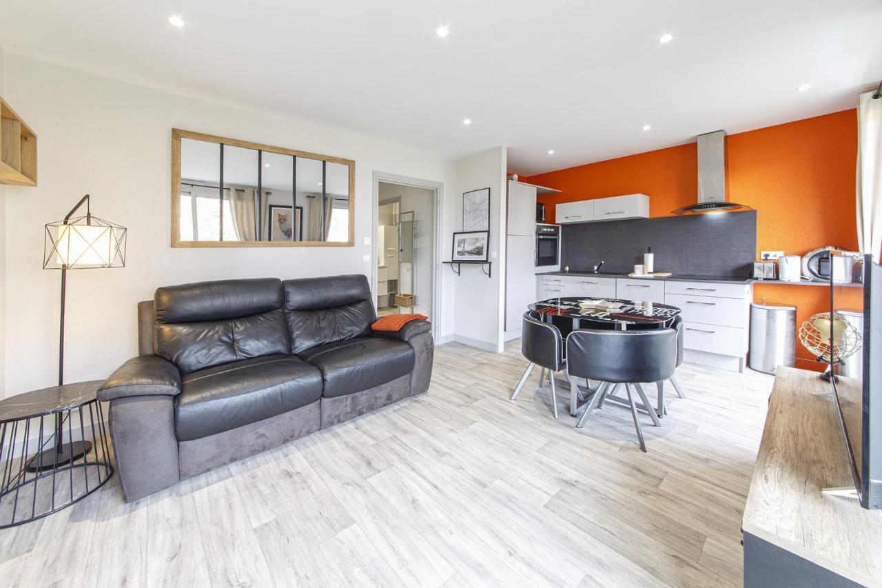 Chic Appartement Vue Sur Parc Au Calme อองเชร์ ภายนอก รูปภาพ