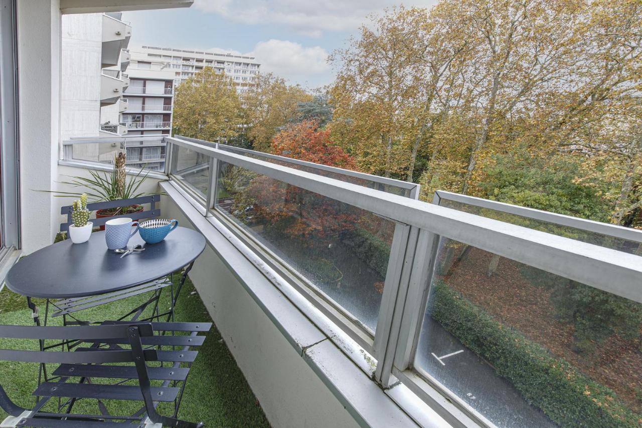 Chic Appartement Vue Sur Parc Au Calme อองเชร์ ภายนอก รูปภาพ